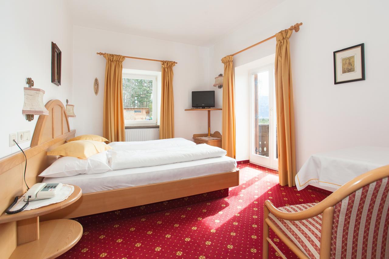 Hotel Lichtenstern Soprabolzano Ngoại thất bức ảnh