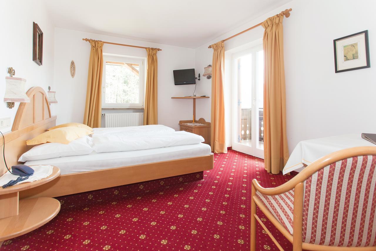 Hotel Lichtenstern Soprabolzano Phòng bức ảnh