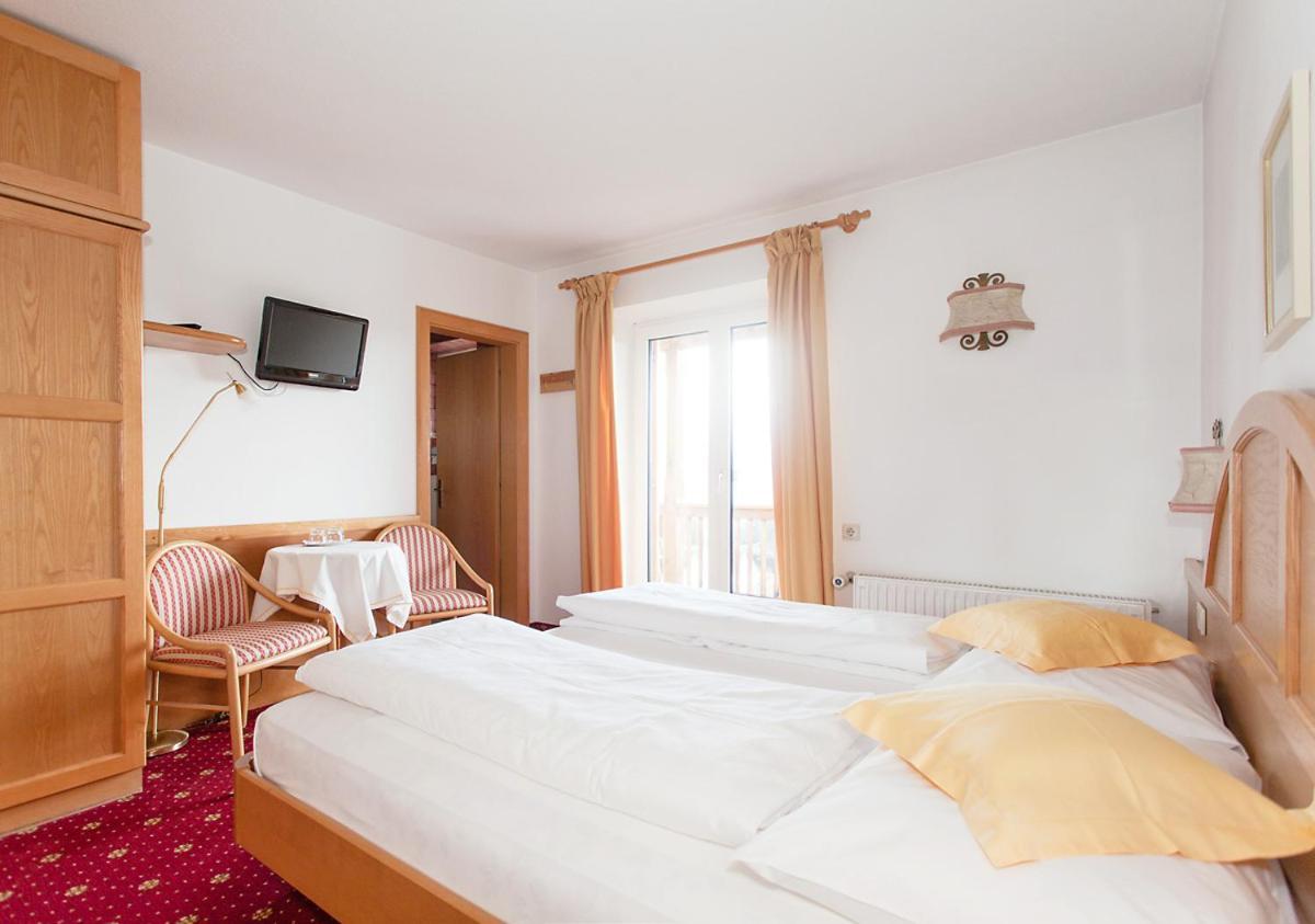 Hotel Lichtenstern Soprabolzano Ngoại thất bức ảnh